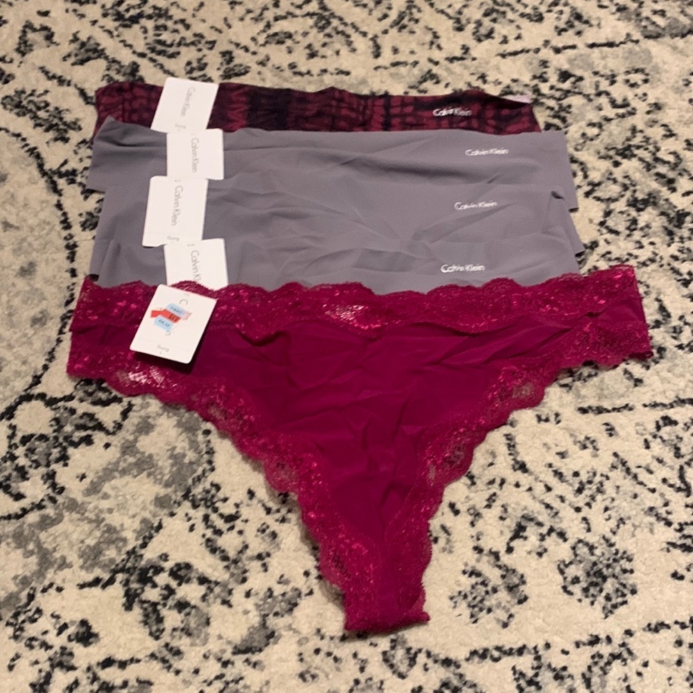 Calvin Klein underwear thongs large new with tags L 5 pairs total bucket 4